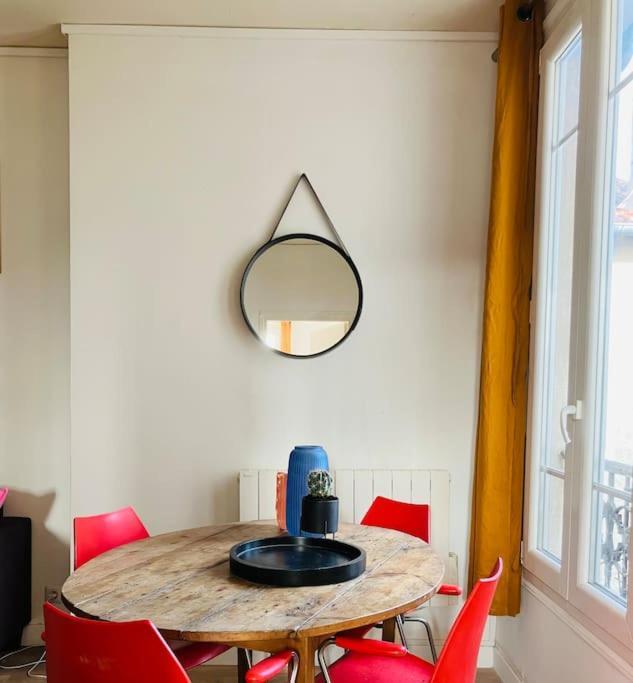 The Artist'S Apartment Near The Metro Saint-Denis  Luaran gambar